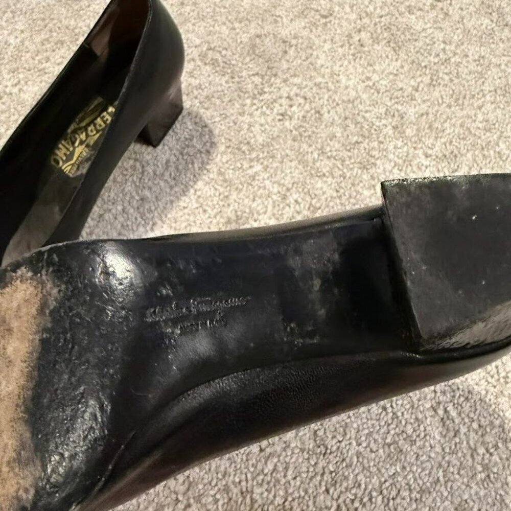 Salvatore Ferragamo Size (10) Ten Women's Heels Slip-On Black Leather Shoes - Picture 4 of 11